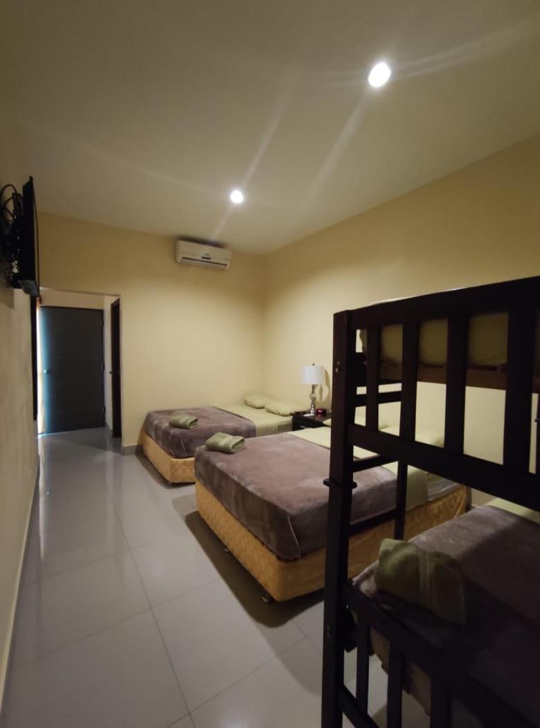 Airport Inn Managua Extérieur photo